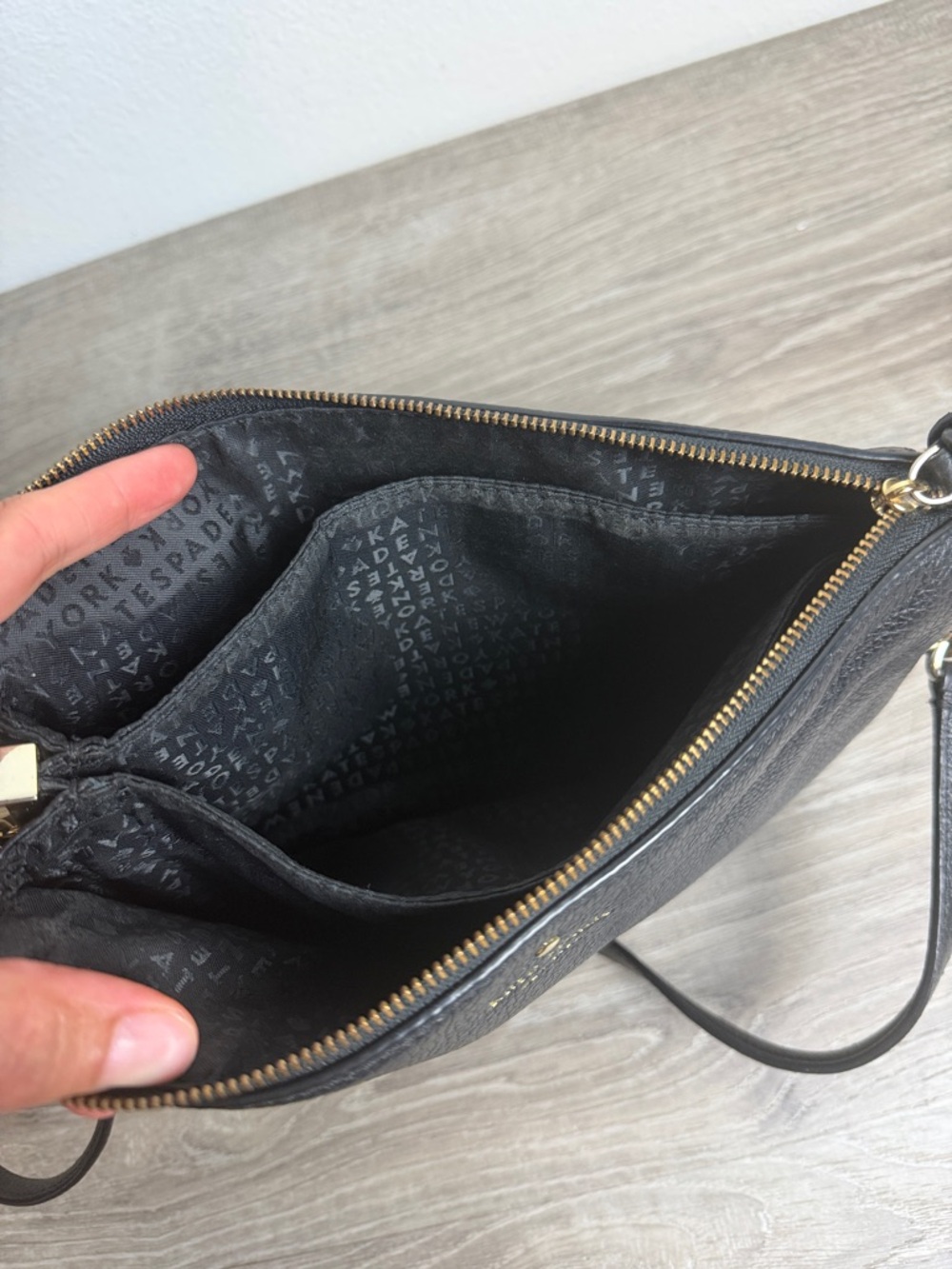 Kate Spade Black Pebbled Leather Crossbody Bag - Picture 3 of 10